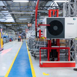 Vaillant inaugura Mega Fábrica de Bombas de Calor